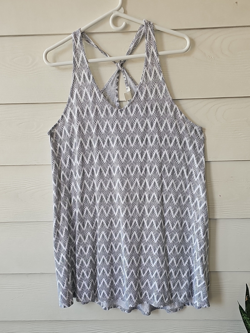H&M Basic / Basique Geometric Print Knot Back Tank Top Gray White M